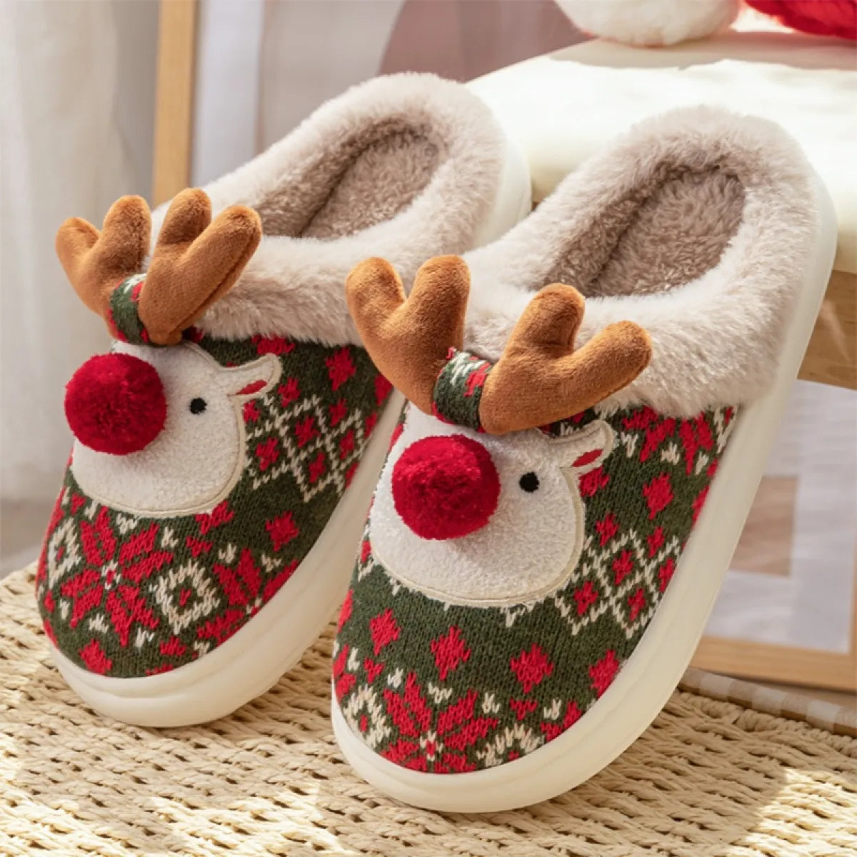 Cute  Elk Plush Slippers Winter Ins Fashion Non-slip Floor Bedroom Home Slippers For Women Fuzzy House Shoes